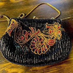 Vintage Le Regale beaded purse